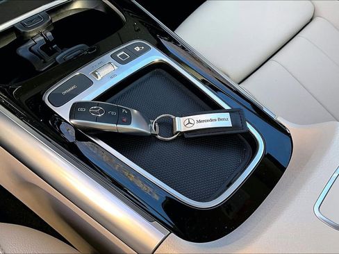 Used 2026 Mercedes-Benz GLA 250 4MATIC image 10