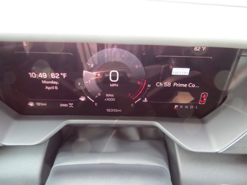 Used 2025 GMC Acadia AT4 w/ Super Cruise Package AWD/4WD image 21