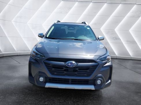 Used 2025 Subaru Outback Touring w/ Popular Package #2 AWD/4WD image 2