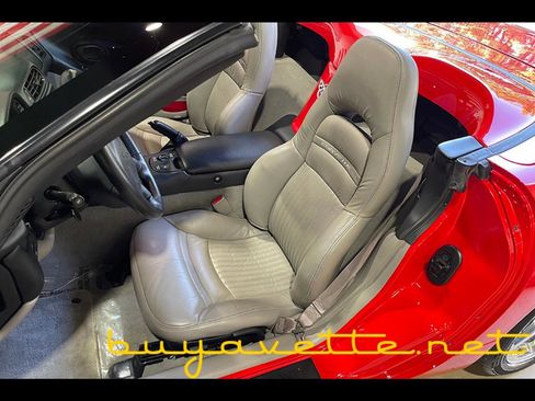 Used 2003 Chevrolet Corvette Convertible w/ Preferred Equipment Group1 image 22