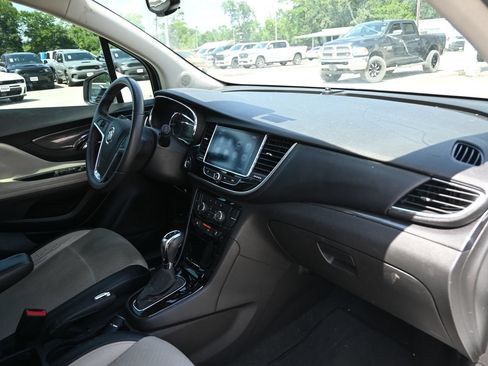 Used 2018 Buick Encore Preferred FWD image 28