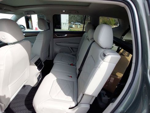 New 2026 Volkswagen Atlas SE FWD image 34