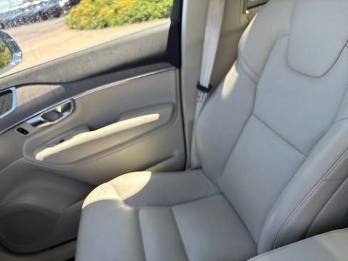 Certified 2023 Volvo XC90 B6 Plus AWD/4WD image 24