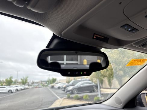 Used 2015 Chevrolet Malibu LTZ image 24