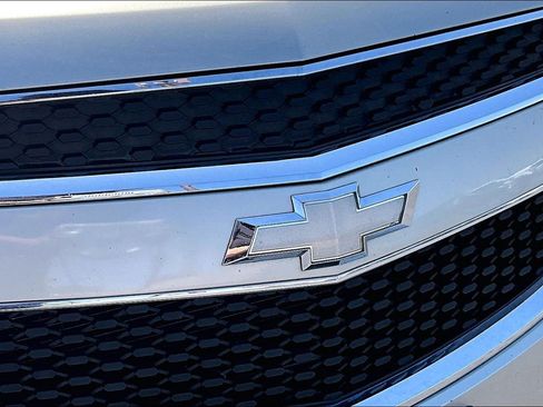 Used 2015 Chevrolet Equinox LT FWD image 25
