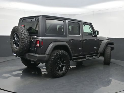 Used 2022 Jeep Wrangler Unlimited Sport image 20