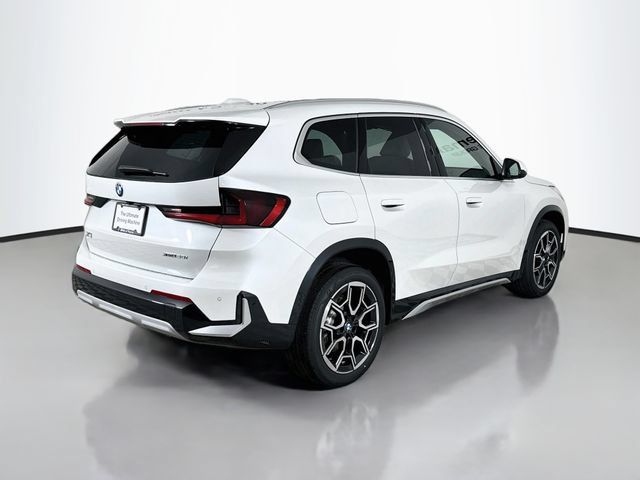 New 2026 BMW X1 xDrive28i w/ Convenience Package AWD/4WD image 7