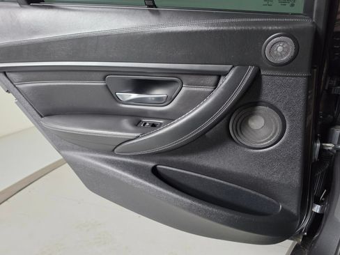Used 2016 BMW M3 RWD image 24