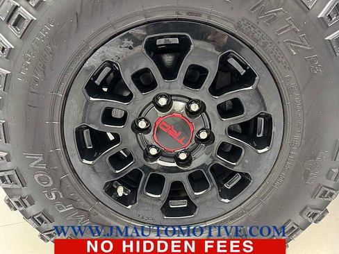 Used 2018 Toyota Tacoma TRD Pro image 9