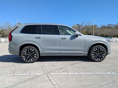 New 2026 Volvo XC90 B6 Ultra w/ Protection Package AWD/4WD image 7