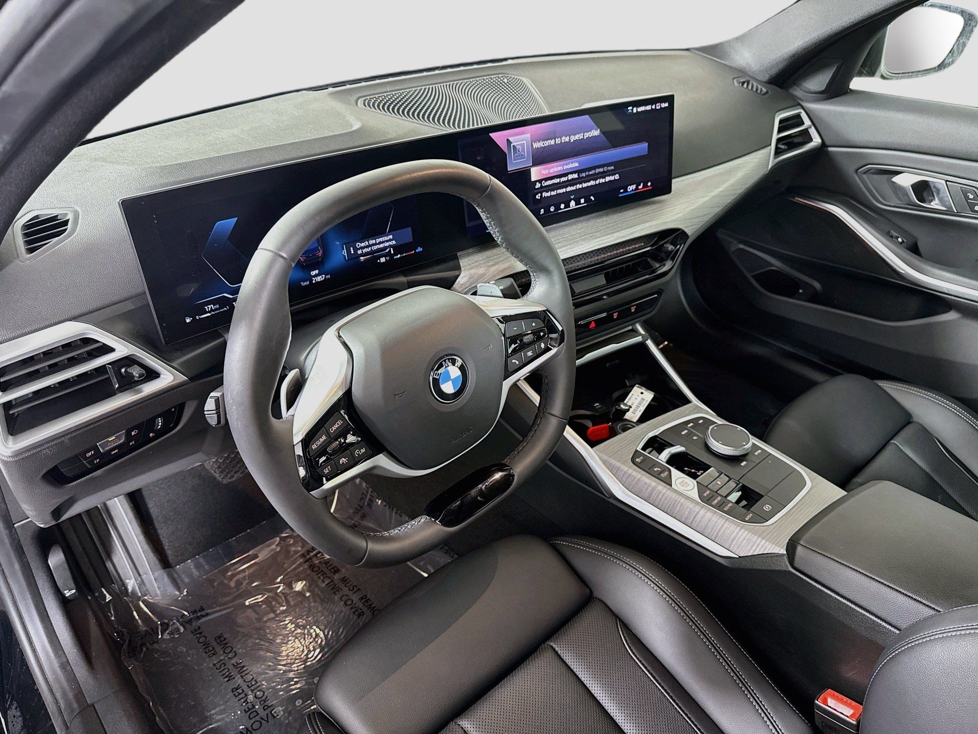 Used 2026 BMW 330i xDrive Sedan AWD/4WD image 23