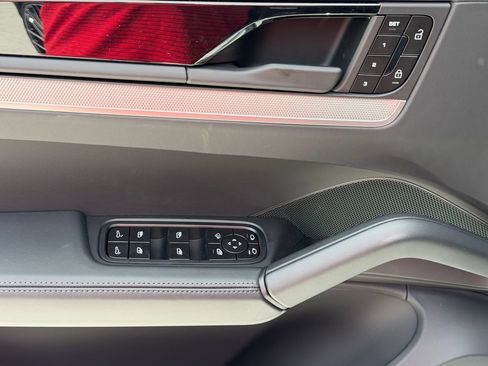 New 2026 Porsche Cayenne S AWD/4WD image 27