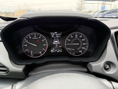 Used 2025 Subaru Crosstrek 2.5i Limited w/ Crosstrek Mirror Package image 23