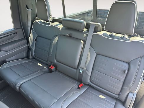 New 2026 GMC Sierra 2500 AT4X w/ AT4X AEV Edition AWD/4WD image 13