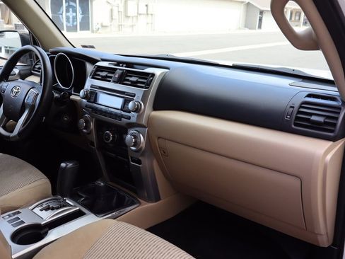 Used 2011 Toyota 4Runner SR5 image 17