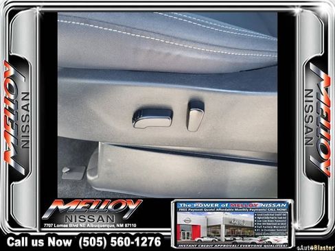 Used 2023 Nissan Frontier SV w/ Midnight Edition Package image 6