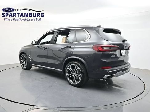 Used 2022 BMW X5 xDrive40i w/ Executive Package AWD/4WD image 5