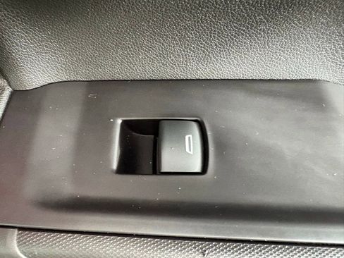 Used 2019 Chevrolet Silverado 1500 Custom Trail Boss w/ Custom Convenience Package image 45