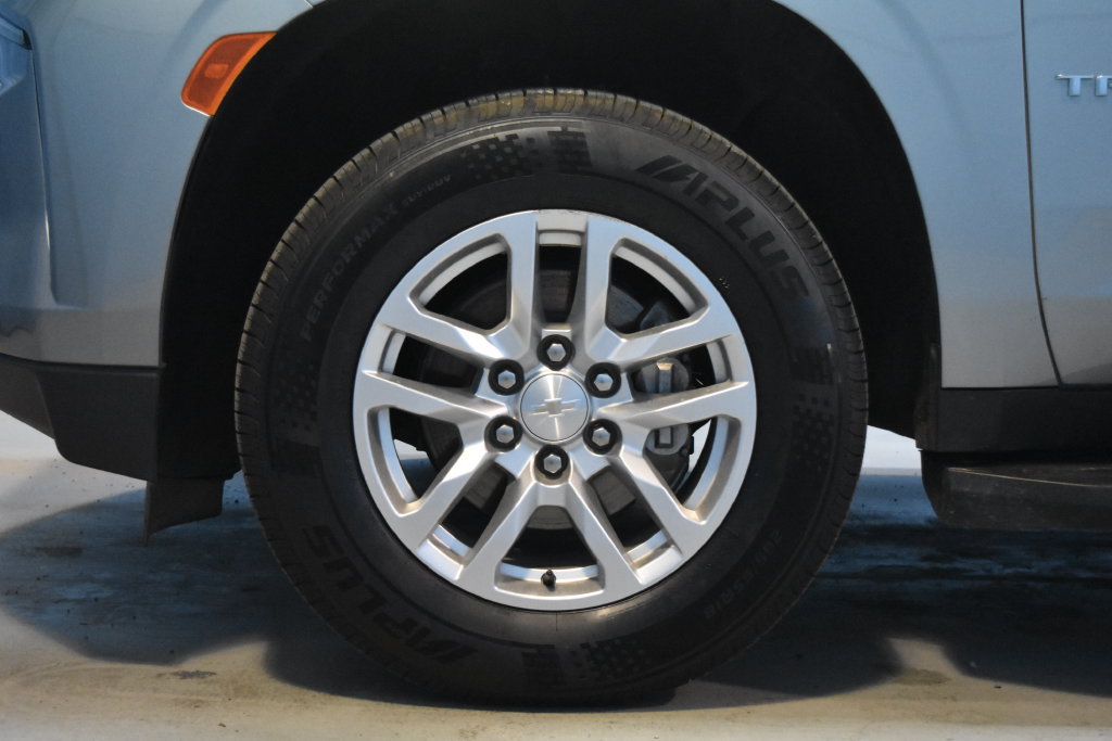 Used 2024 Chevrolet Tahoe LT AWD/4WD image 25