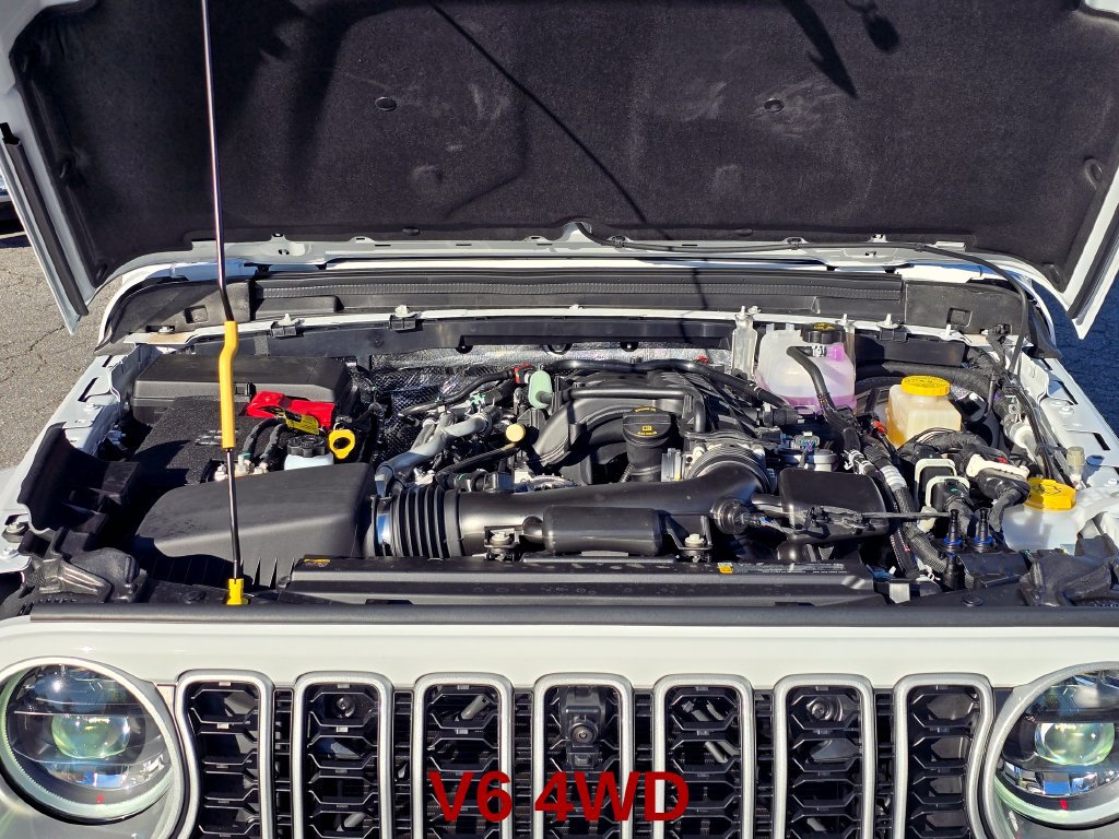 New 2026 Jeep Wrangler Unlimited Sahara AWD/4WD image 21