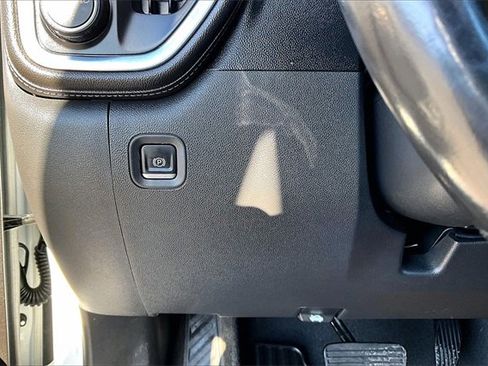 Used 2020 Chevrolet Silverado 1500 RST w/ All-Star Edition image 16