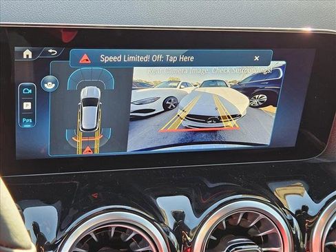 New 2025 Mercedes-Benz GLA 250 image 12