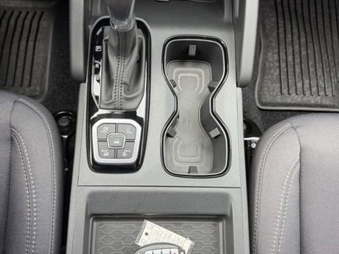 New 2026 Nissan Frontier SV AWD/4WD image 21