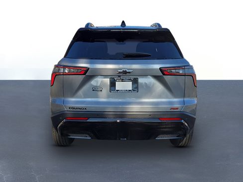 New 2026 Chevrolet Equinox RS w/ LPO, Floor Liner Package image 6