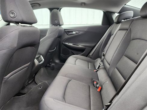 Used 2022 Chevrolet Malibu LT image 14