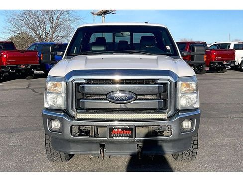 Used 2012 Ford F350 Lariat w/ Lariat Ultimate Pkg image 3