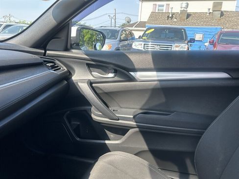 Used 2019 Honda Civic LX image 10
