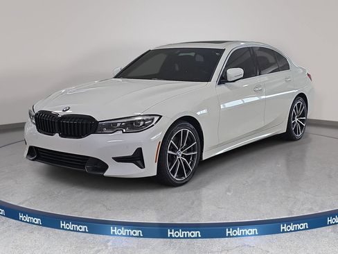 Used 2020 BMW 330i Sedan w/ Convenience Package RWD image 1