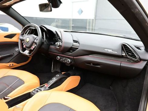 Used 2017 Ferrari 488 Spider image 13