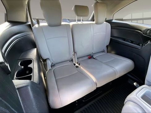 Used 2019 Honda Odyssey EX-L image 21