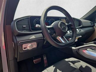 New 2026 Mercedes-Benz GLS 580 4MATIC video 2