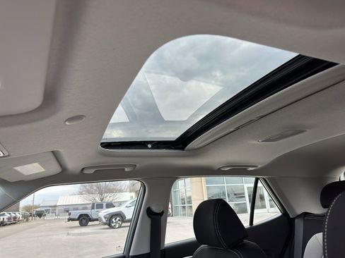 New 2026 Hyundai Venue SEL image 27