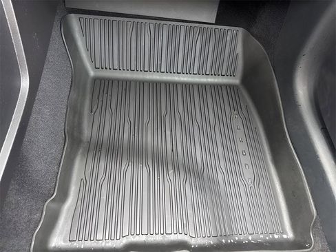 Used 2022 Ford Escape SE w/ Convenience Package image 32