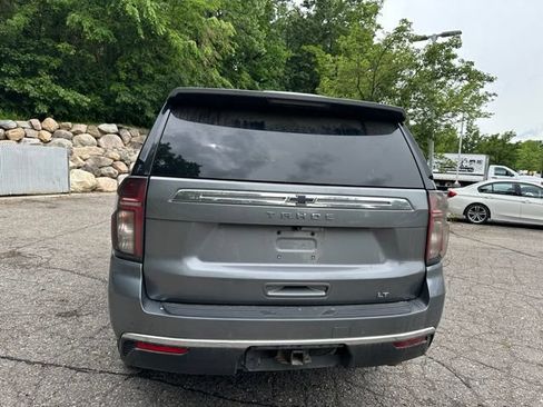 Used 2021 Chevrolet Tahoe LT w/ LT Signature Package AWD/4WD image 4