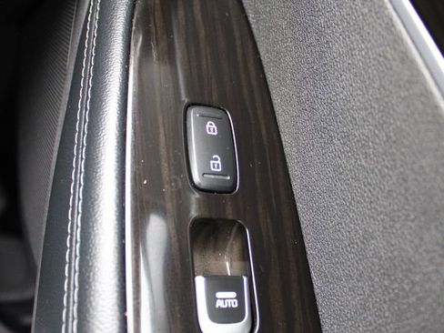 Used 2020 Kia Sorento EX AWD/4WD image 25