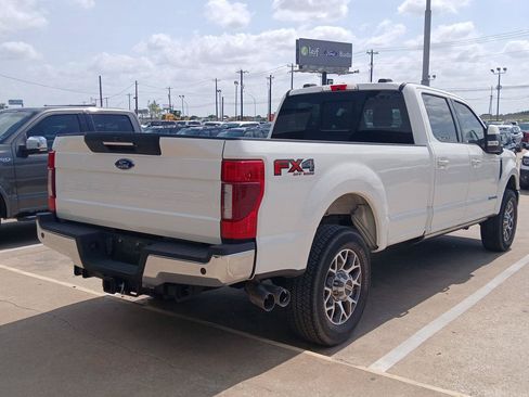Used 2022 Ford F350 Lariat w/ Lariat Ultimate Package AWD/4WD image 8