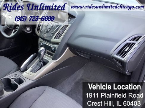Used 2012 Ford Focus SEL FWD image 28