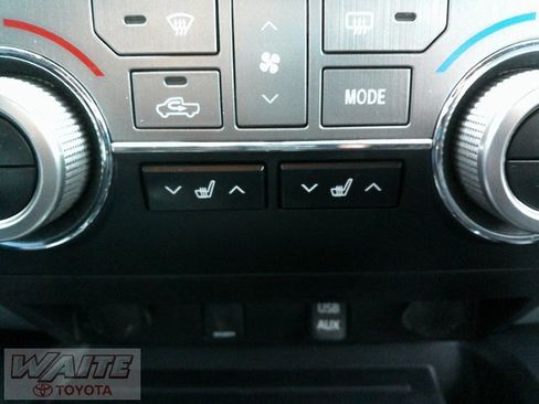 Used 2017 Toyota Tundra Limited image 23