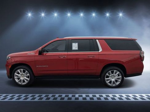 Used 2021 Chevrolet Suburban High Country RWD image 6