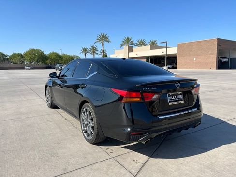 Used 2023 Nissan Altima 2.0 SR FWD image 9