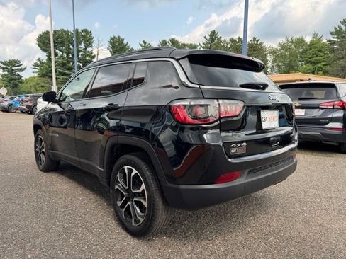 Used 2022 Jeep Compass Limited AWD/4WD image 5