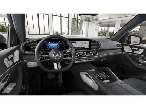 New 2026 Mercedes-Benz GLS 450 4MATIC image 2