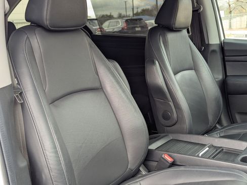 Used 2024 Honda Odyssey EX-L image 27