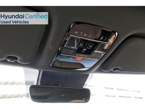 Certified 2025 Hyundai Santa Fe Limited image 25