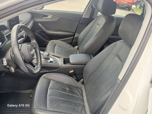 Used 2019 Audi A4 2.0T Premium w/ Convenience Package FWD image 9