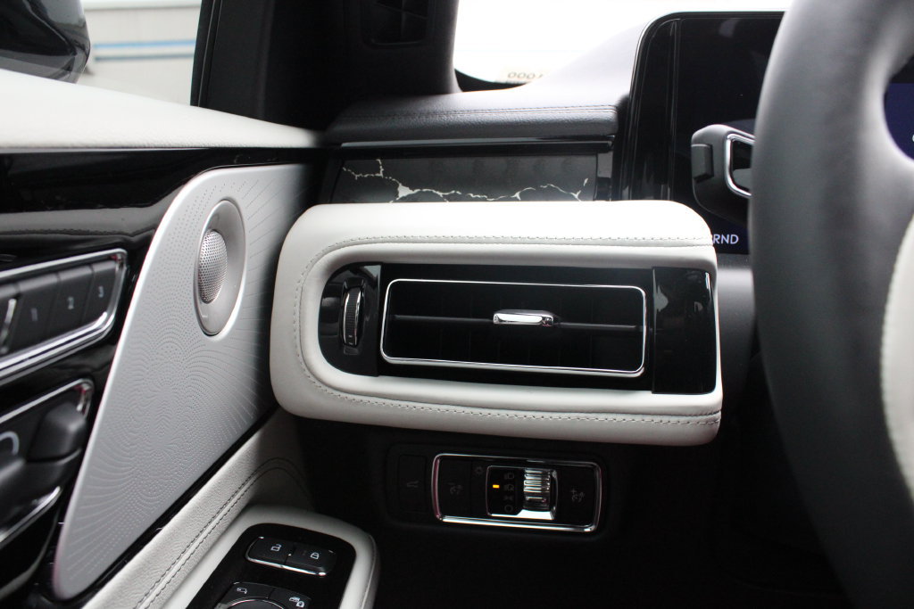 New 2027 Lincoln Aviator Black Label w/ Dynamic Handling Package AWD/4WD image 8